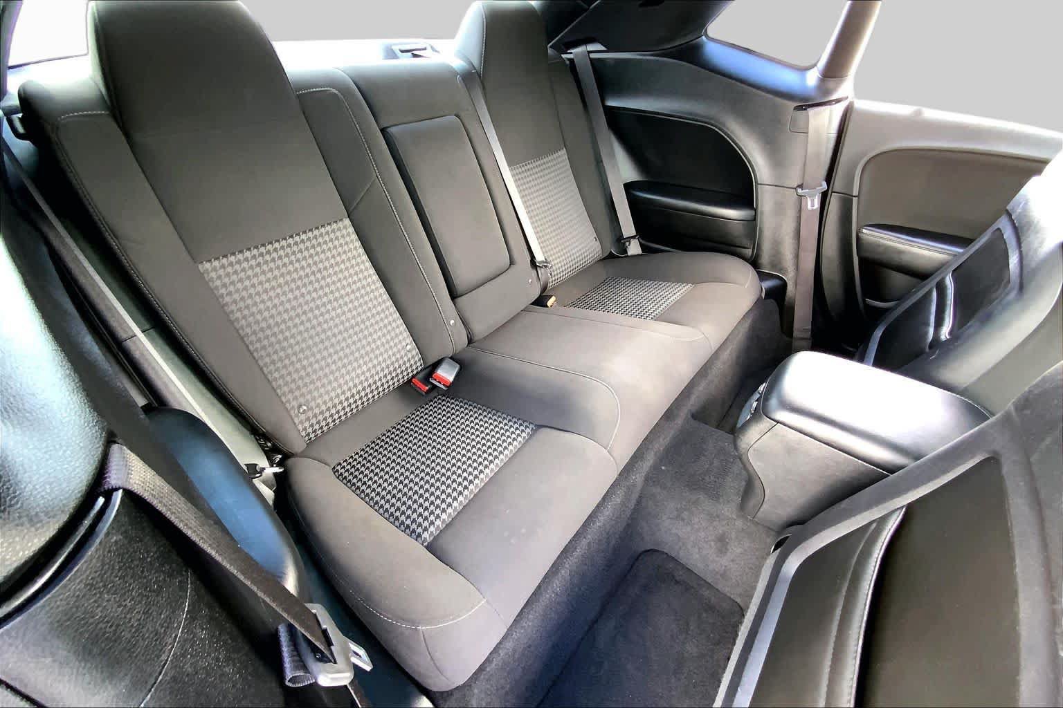 Used 2021 Dodge Challenger GT RWD image 18