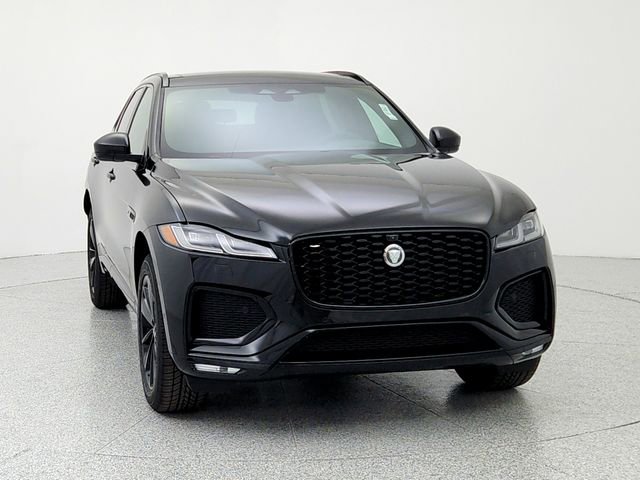 New 2026 Jaguar F-PACE R-Dynamic S image 2