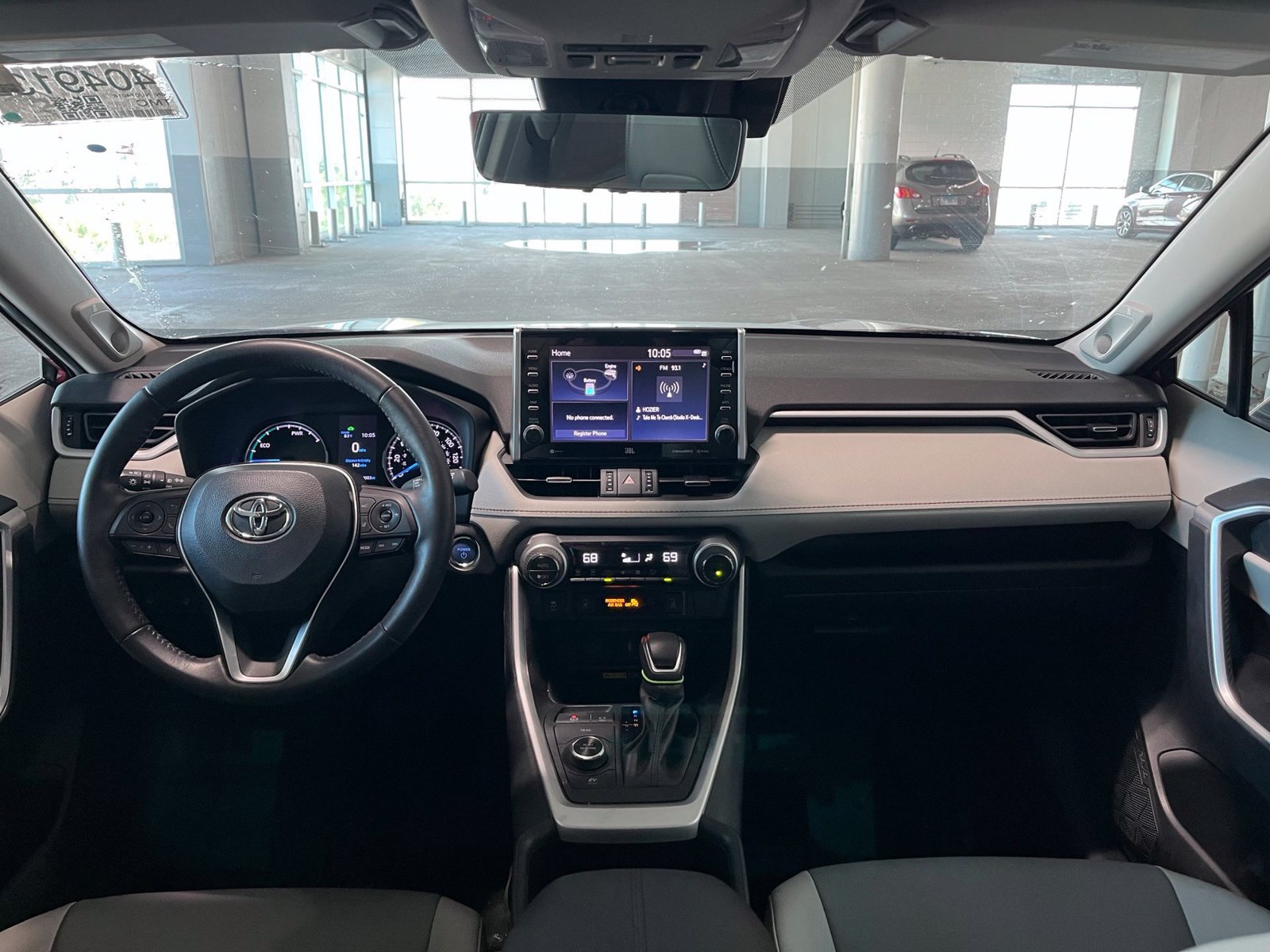 Used 2022 Toyota RAV4 XLE Premium AWD/4WD image 38