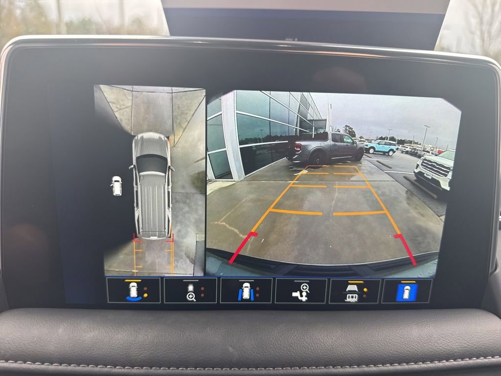 Used 2024 Chevrolet Tahoe Z71 w/ Luxury Package image 21