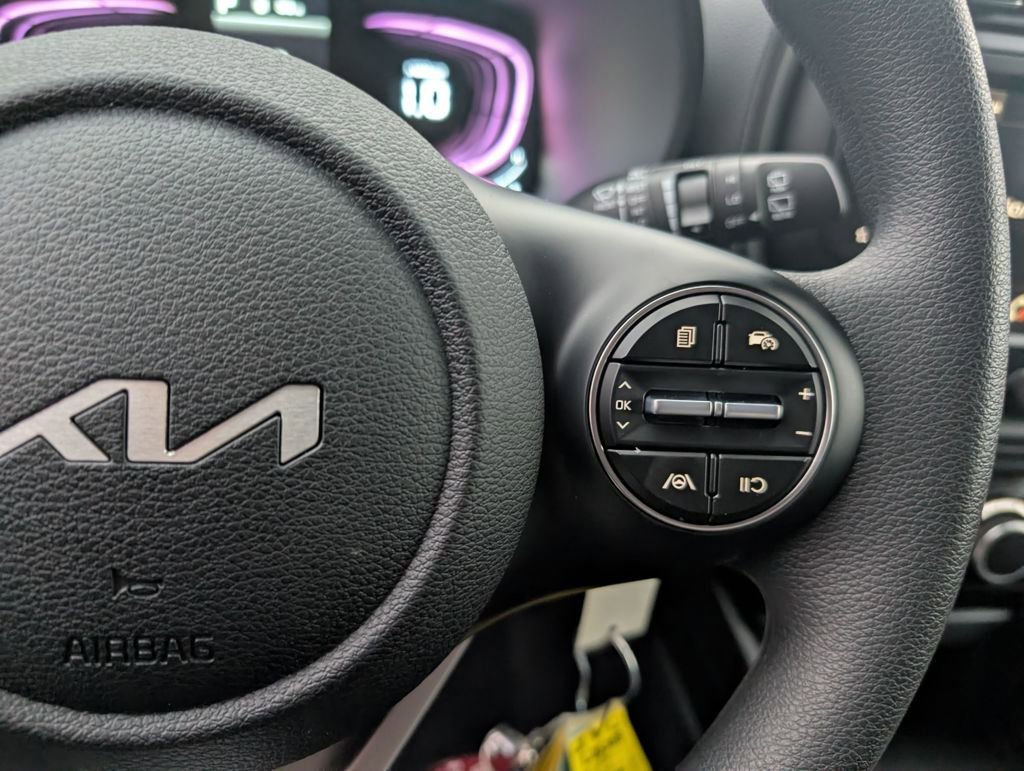 New 2025 Kia Soul LX image 18