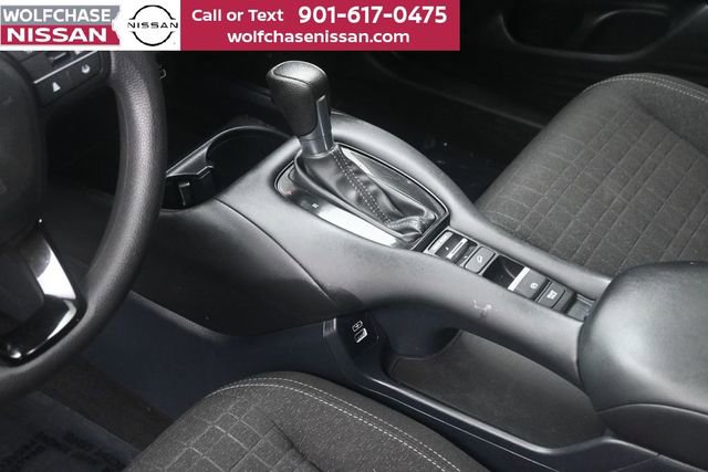 Used 2023 Honda HR-V LX image 18