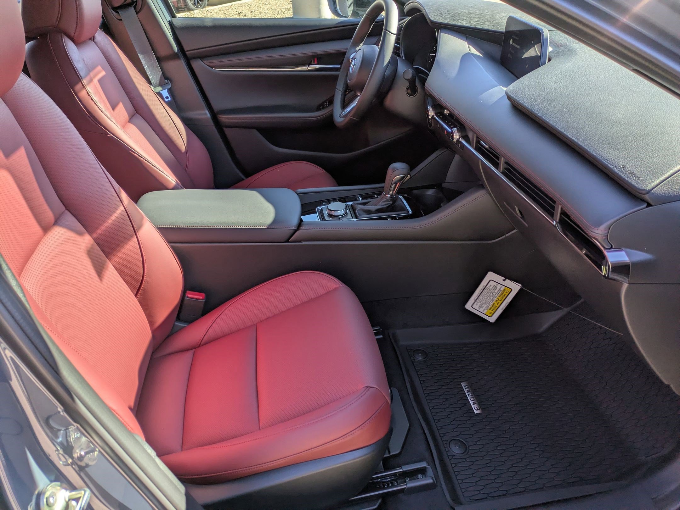 New 2026 MAZDA MAZDA3 Carbon image 19