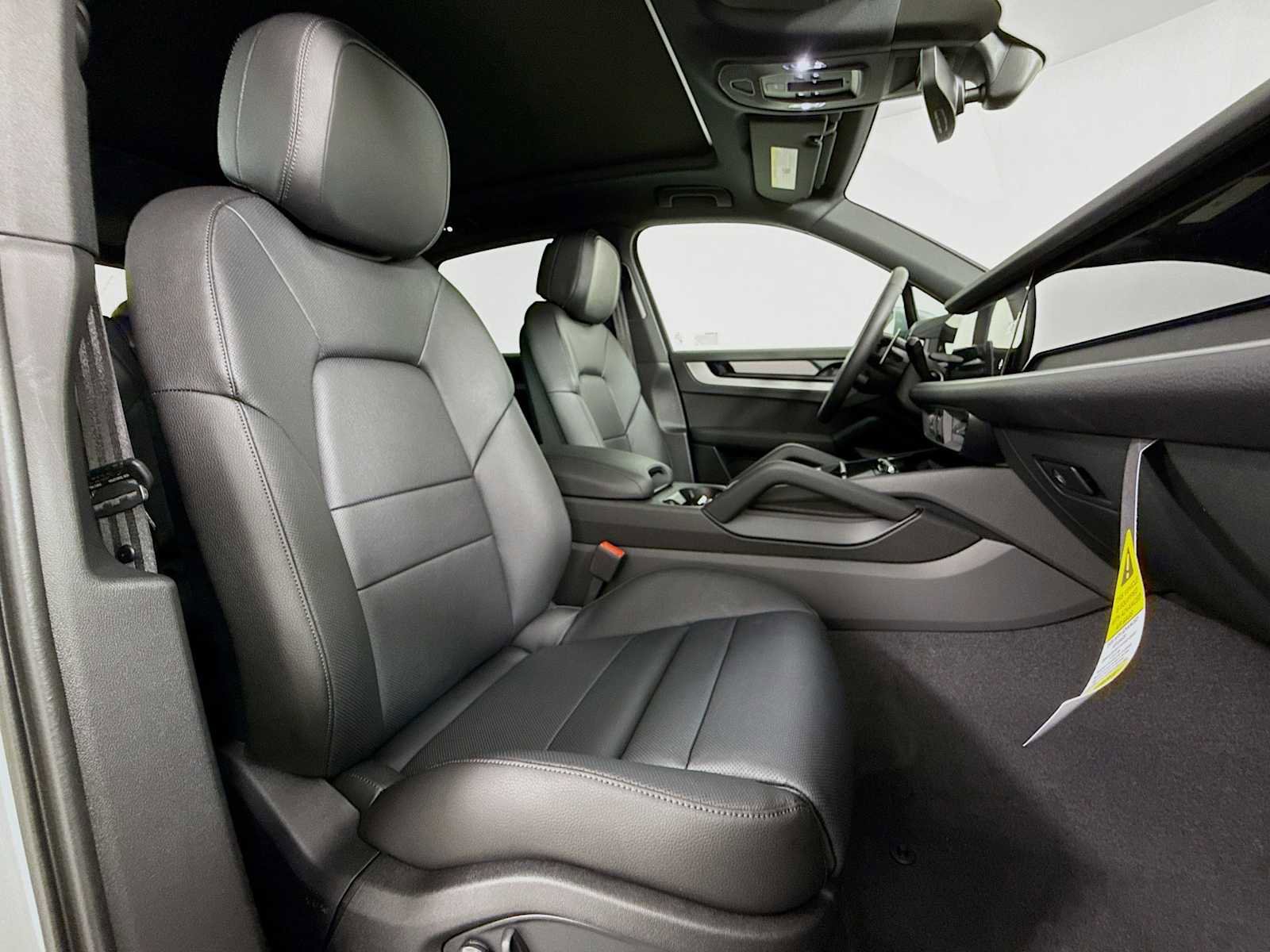 New 2026 Porsche Cayenne E-Hybrid image 30