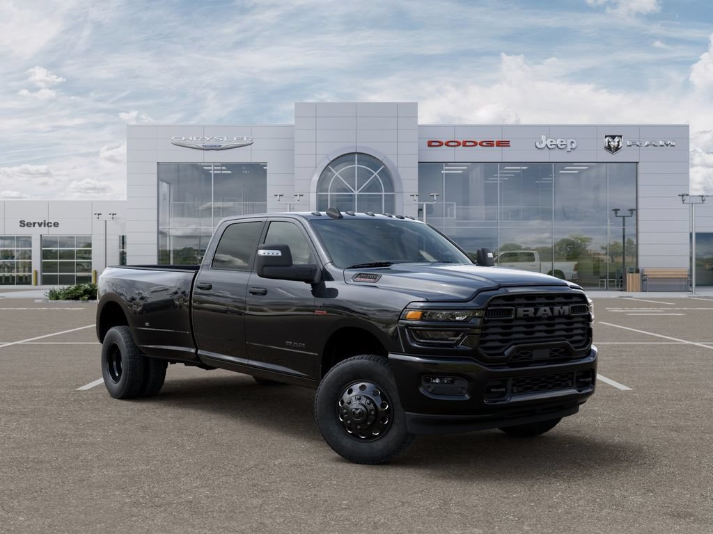 New 2026 RAM 3500 Big Horn w/ Night Edition AWD/4WD image 5