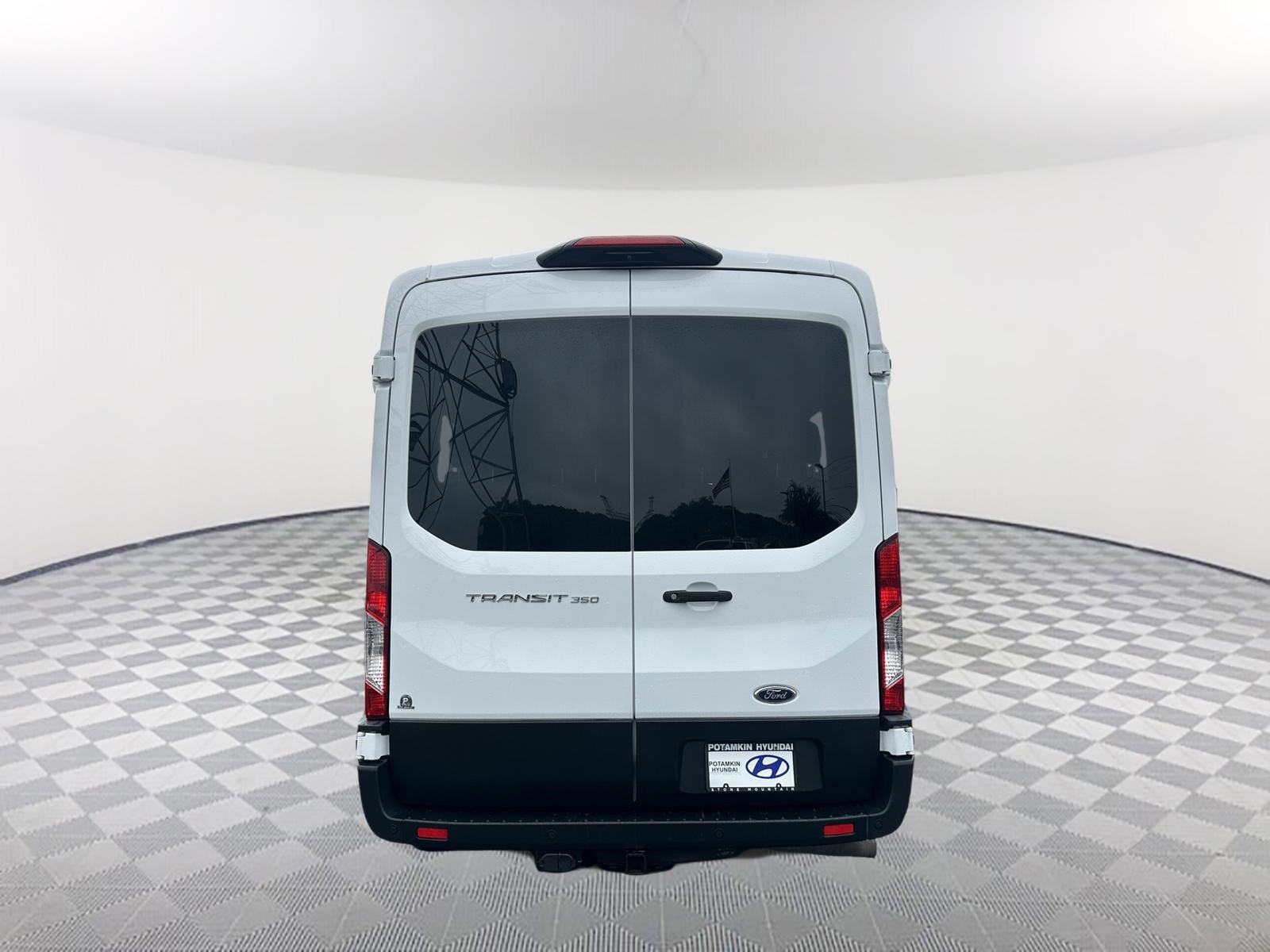 Used 2023 Ford Transit 350 XL RWD image 6