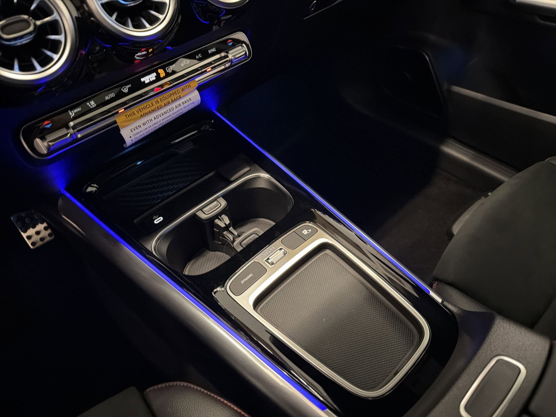 New 2026 Mercedes-Benz GLA 35 AMG 4MATIC image 24