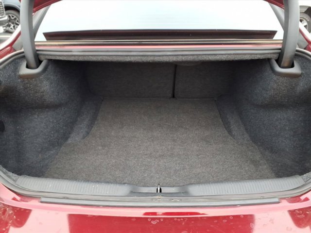 Used 2018 Dodge Charger R/T w/ Plus Group image 29