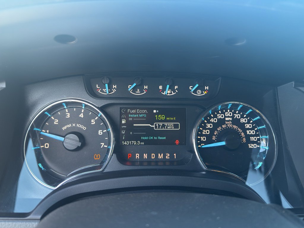 Used 2011 Ford F150 XLT w/ XLT Convenience Pkg image 12