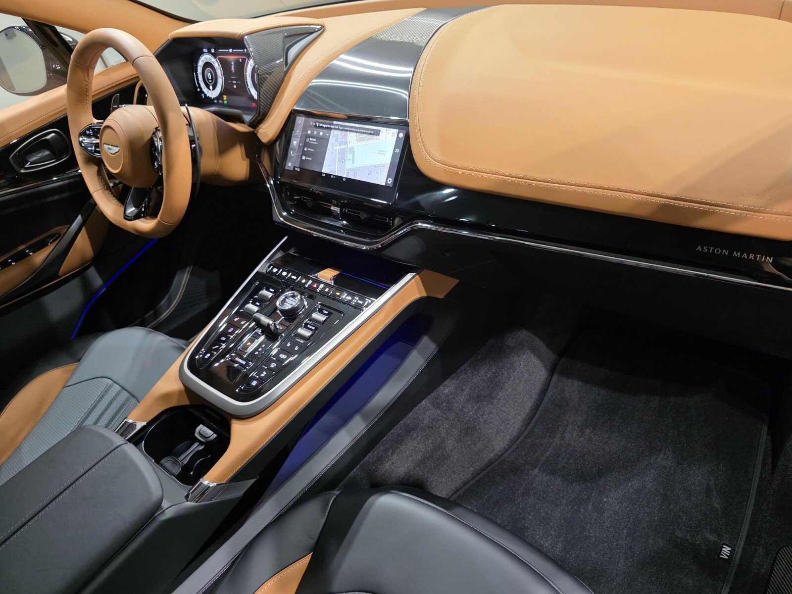 New 2025 Aston Martin DBX 707 image 26