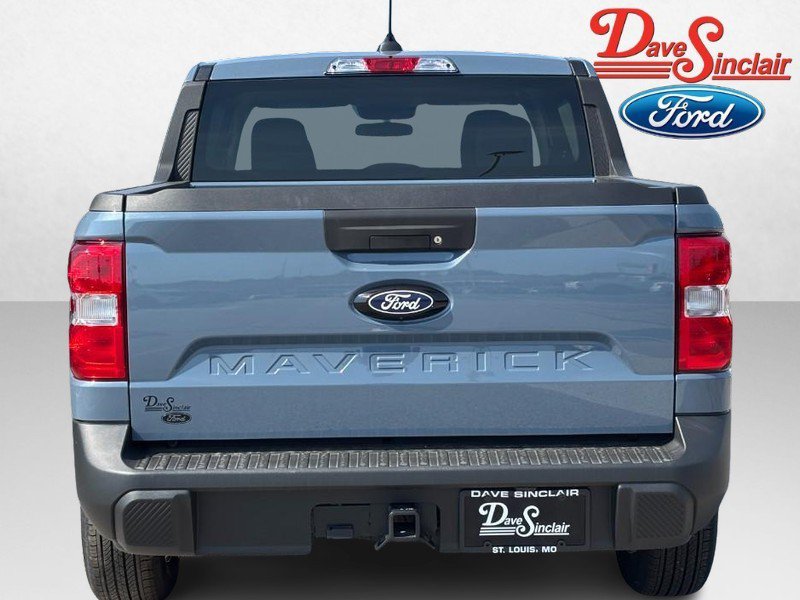 New 2026 Ford Maverick XLT w/ XLT Luxury Package FWD image 8