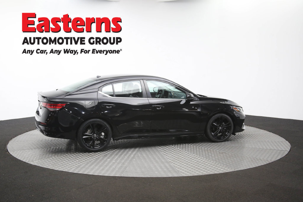 Used 2022 Nissan Sentra SR w/ SR Premium Package FWD image 48