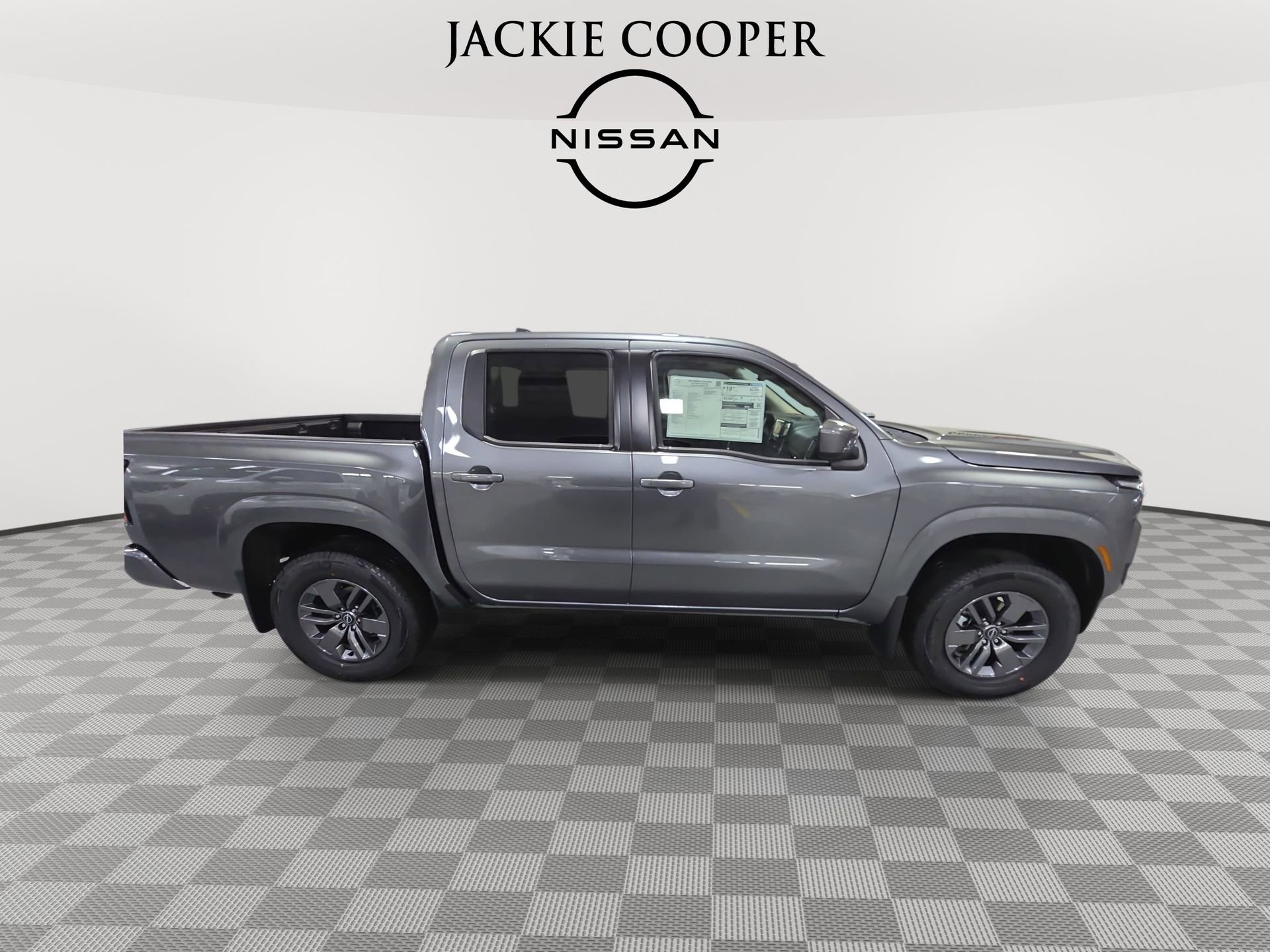 New 2026 Nissan Frontier SV w/ Tow Package AWD/4WD image 4
