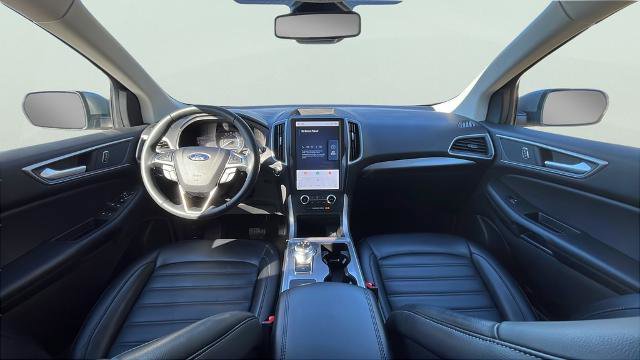 Certified 2024 Ford Edge SEL w/ Convenience Package AWD/4WD image 9