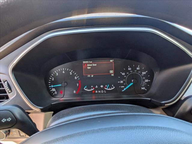 Used 2020 Ford Escape SE image 17
