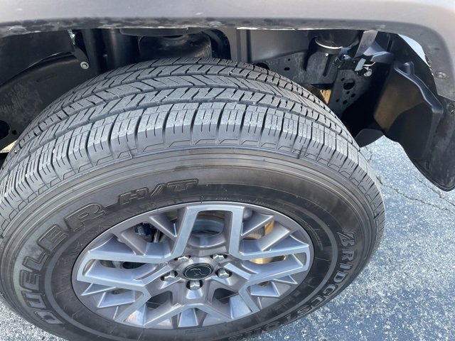 Used 2024 Jeep Wrangler Sahara w/ Technology Group image 17