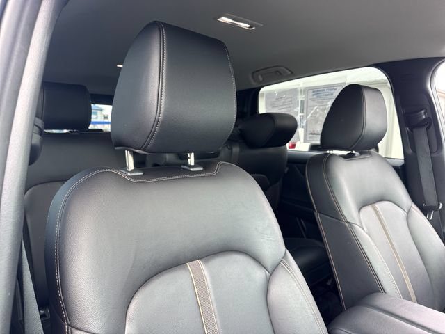 Used 2025 MAZDA CX-90 3.3 Turbo w/ Select Package AWD/4WD image 28