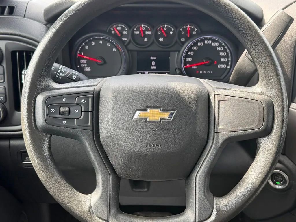 Used 2023 Chevrolet Silverado 1500 Custom AWD/4WD image 15