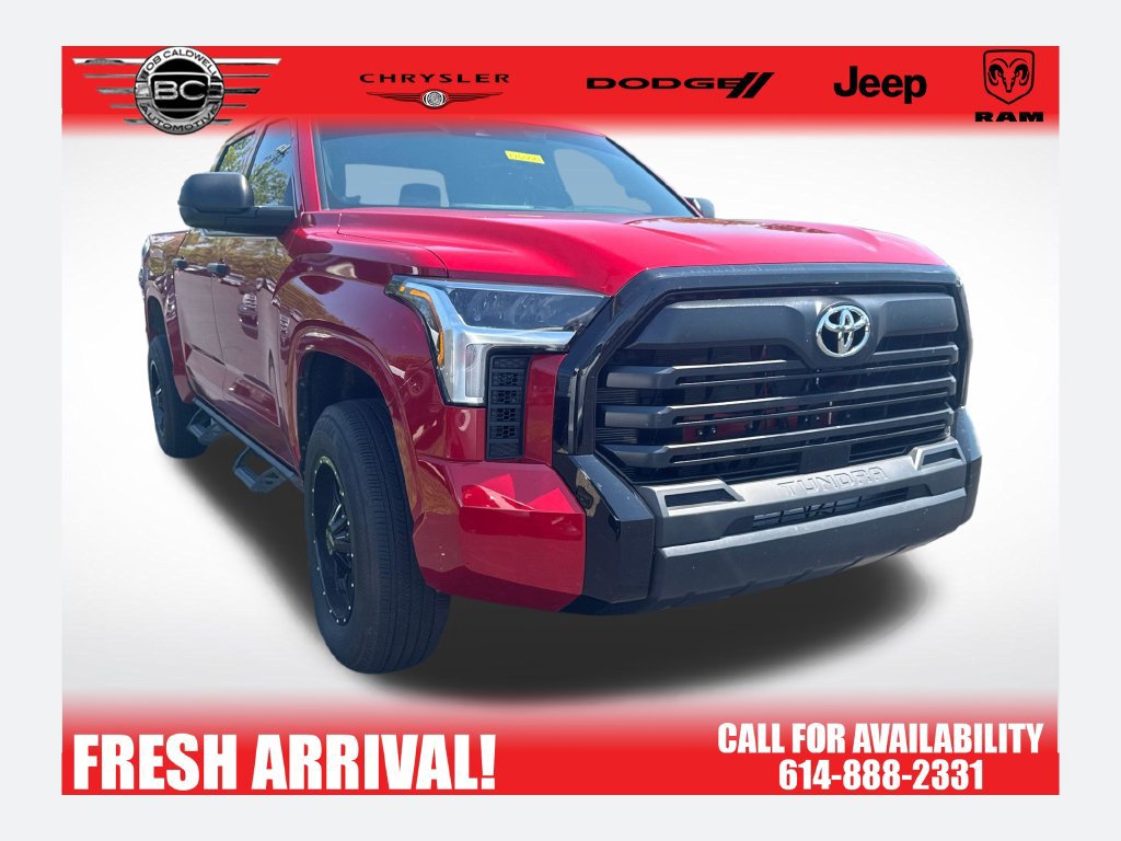 Used 2025 Toyota Tundra SR w/ SR Tow Package AWD/4WD image 1