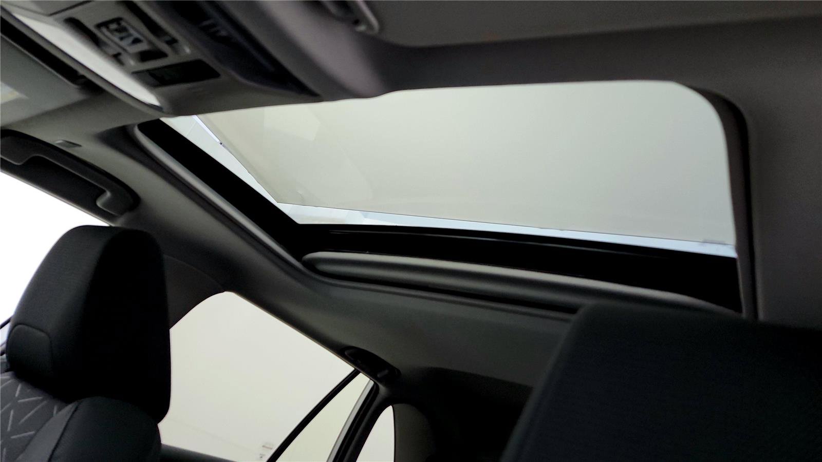 Used 2024 Toyota RAV4 XLE w/ Convenience Package image 26