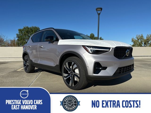 New 2026 Volvo XC40 B5 Ultra w/ Protection Package Premier