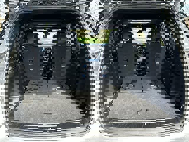 Used 2023 Jeep Grand Cherokee L Laredo image 29