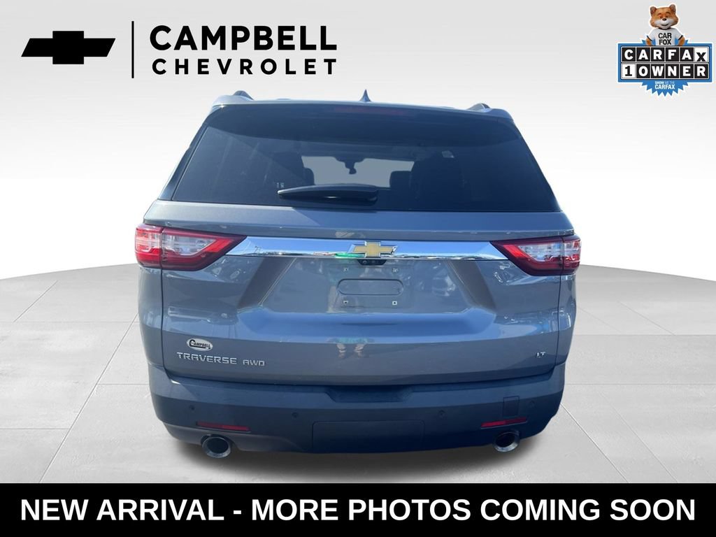 Used 2021 Chevrolet Traverse LT w/ LT Premium Package AWD/4WD image 4