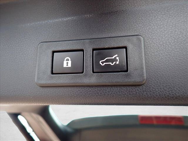 Certified 2023 Subaru Ascent Premium w/ Convenience Package AWD/4WD image 9