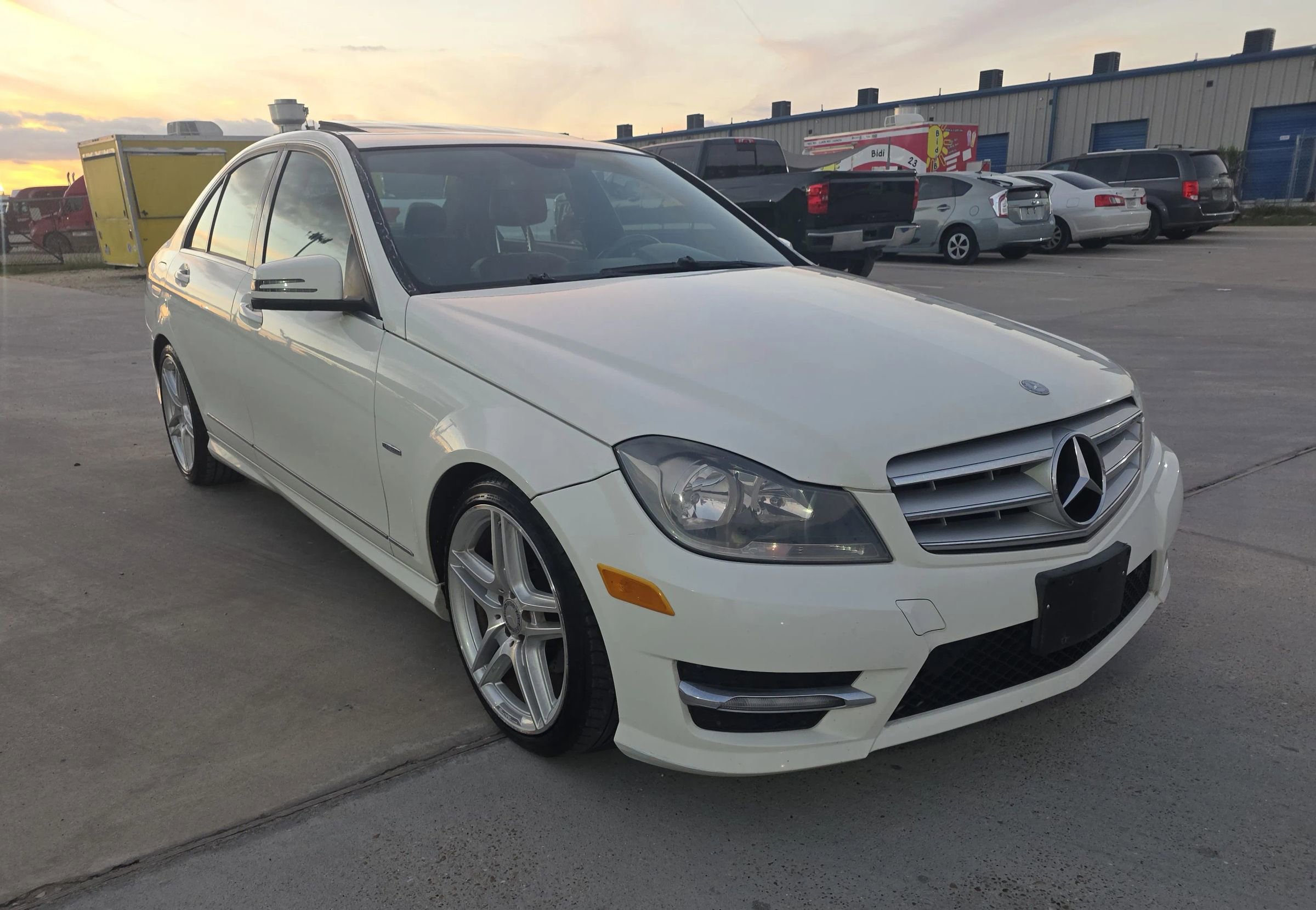 Used 2012 Mercedes-Benz C 250 Sedan image 6