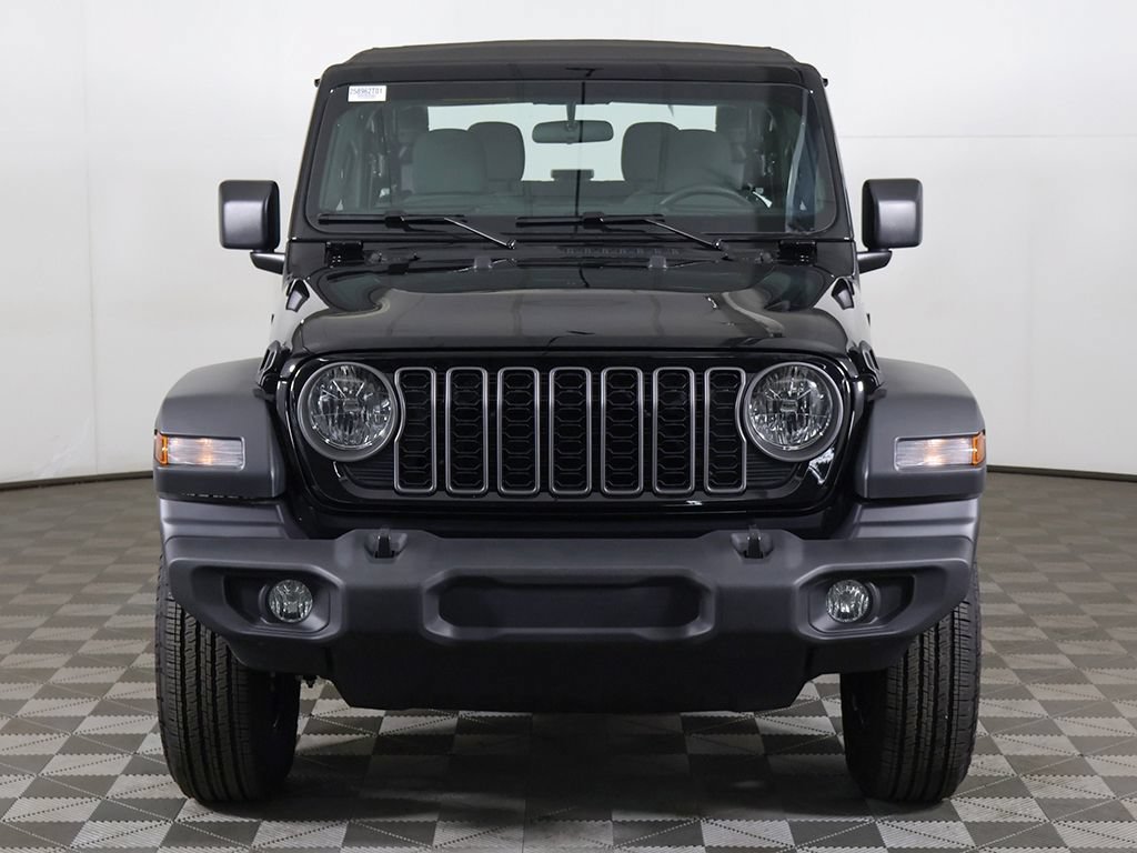 Used 2026 Jeep Wrangler Sport AWD/4WD image 8
