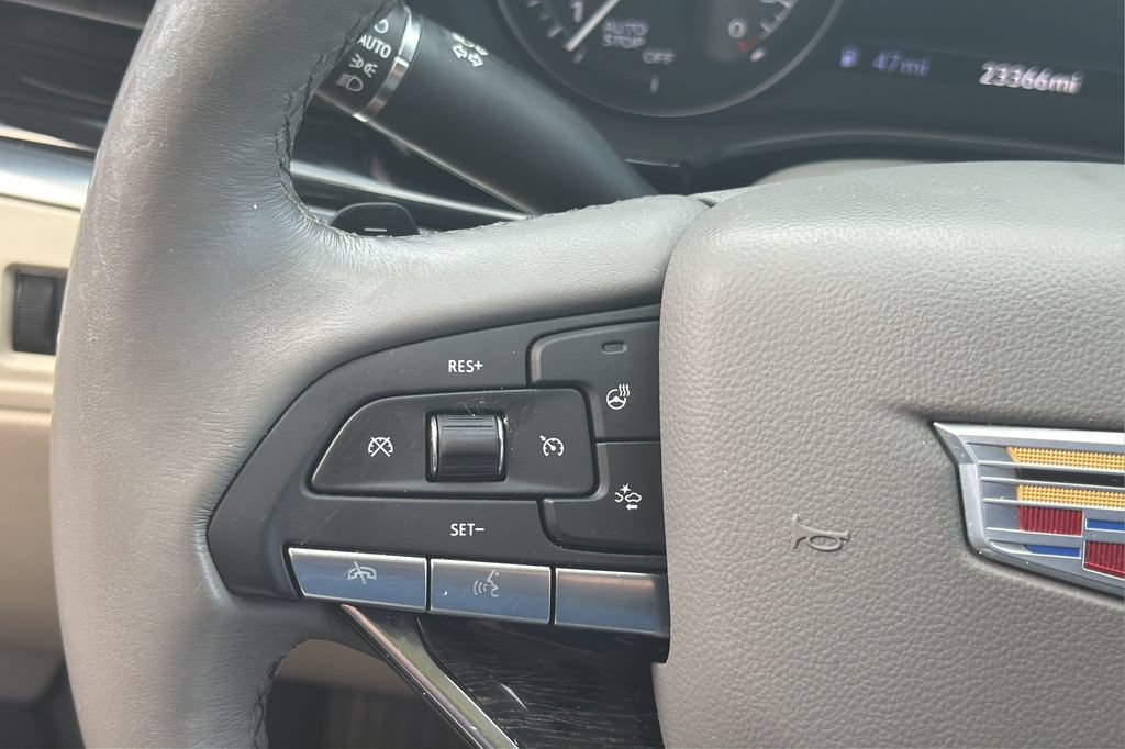 Certified 2024 Cadillac XT6 Premium Luxury w/ Technology Package FWD image 22
