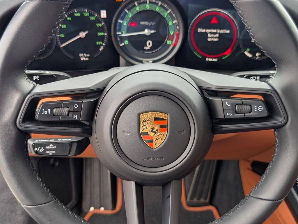 Certified 2024 Porsche 911 GT3 RS RWD image 23
