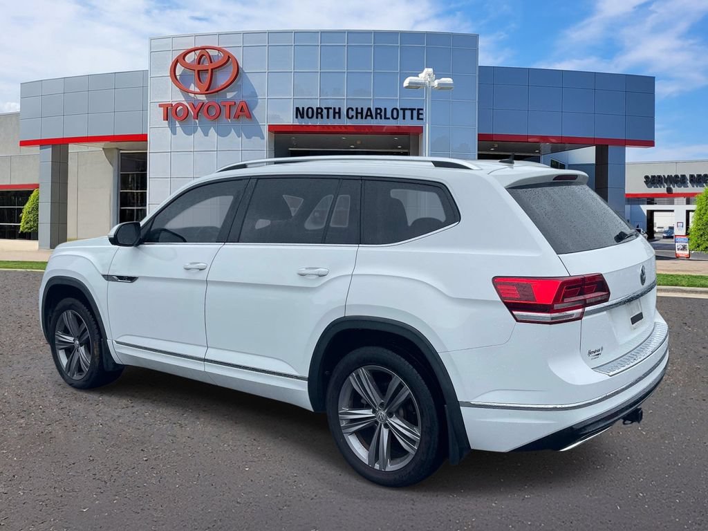 Used 2018 Volkswagen Atlas SE w/ R-Line Package FWD image 4