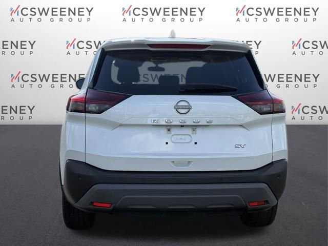 Used 2023 Nissan Rogue SV image 4