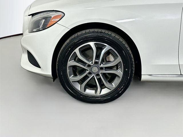 Used 2015 Mercedes-Benz C 300 4MATIC Sedan image 33