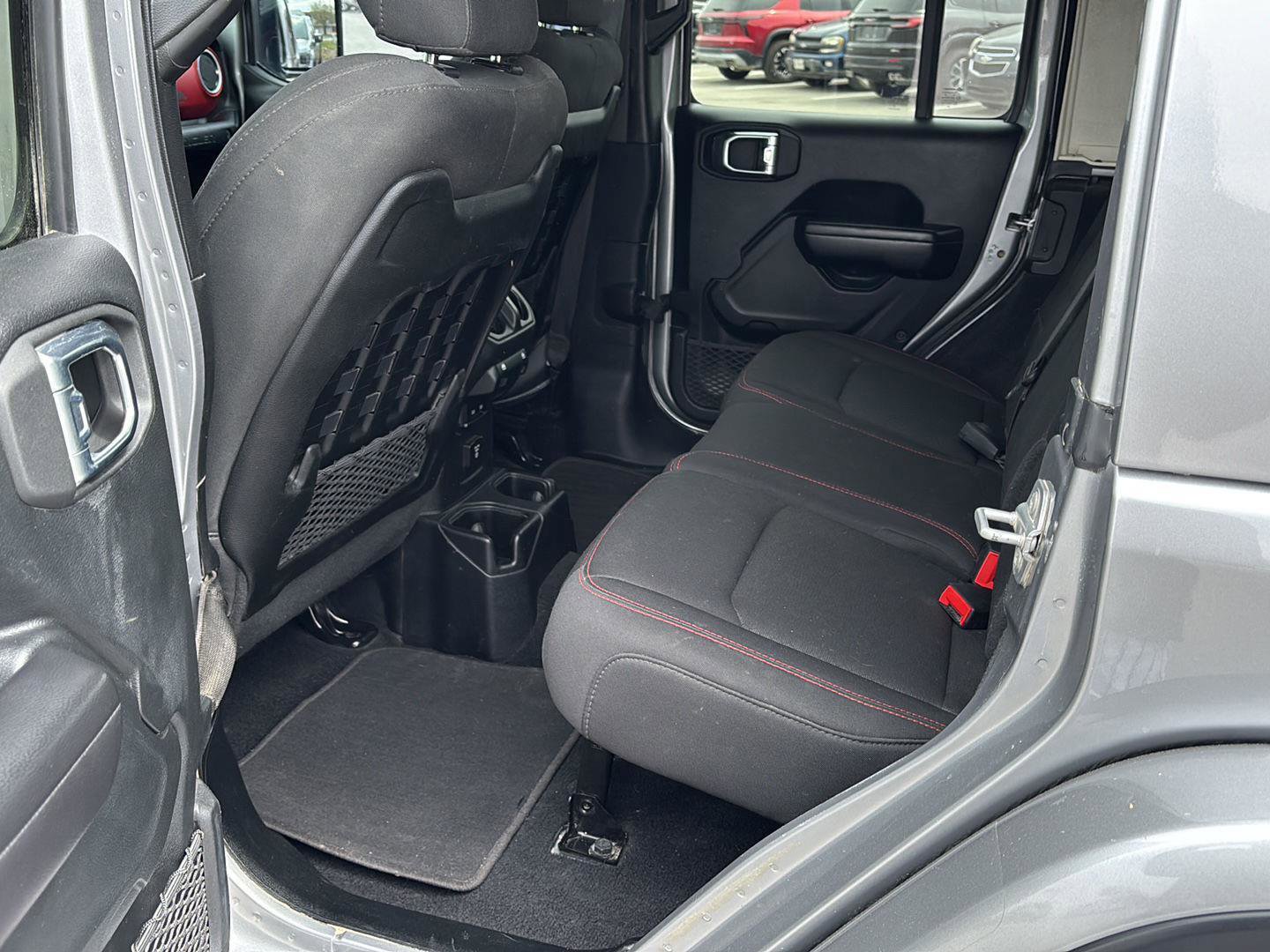 Used 2021 Jeep Wrangler Unlimited Rubicon w/ LED Lighting Group image 19