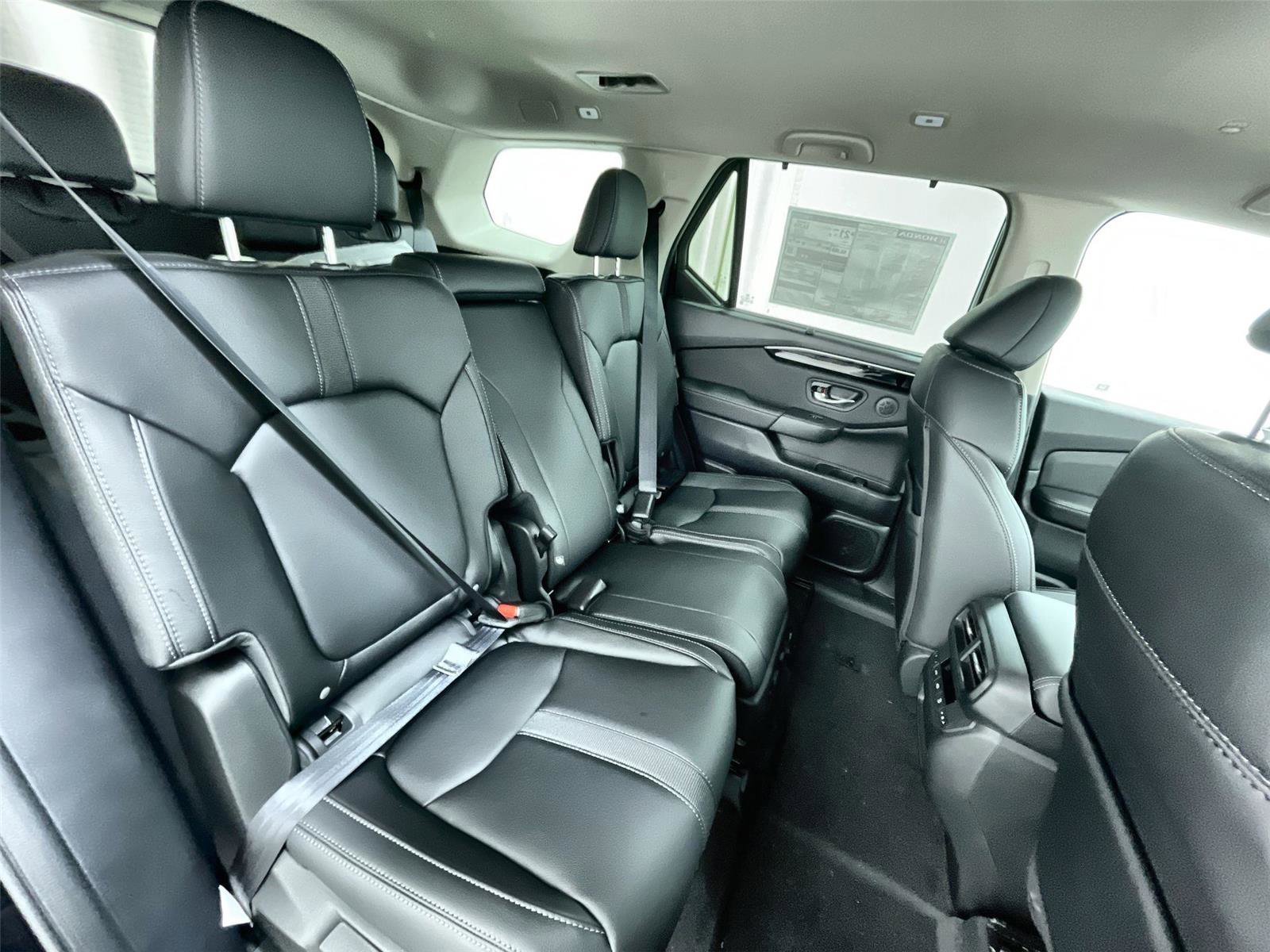 New 2026 Honda Pilot EX-L image 30