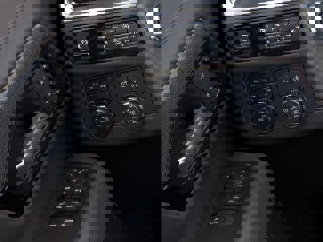 New 2026 GMC Yukon Elevation image 22