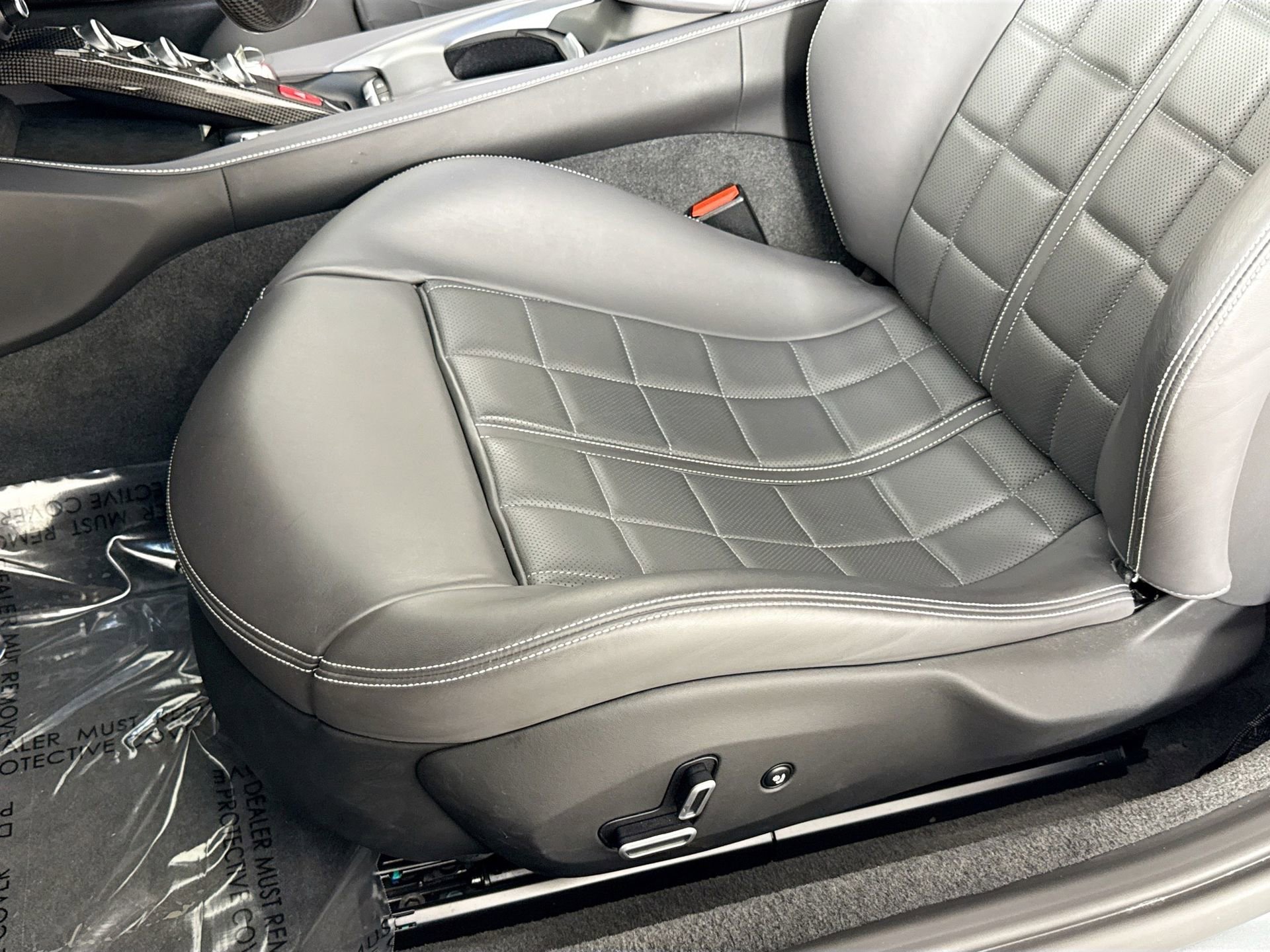 Certified 2020 Ferrari Portofino image 18