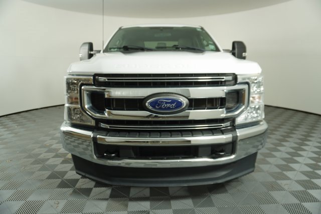 Used 2022 Ford F250 XLT image 2