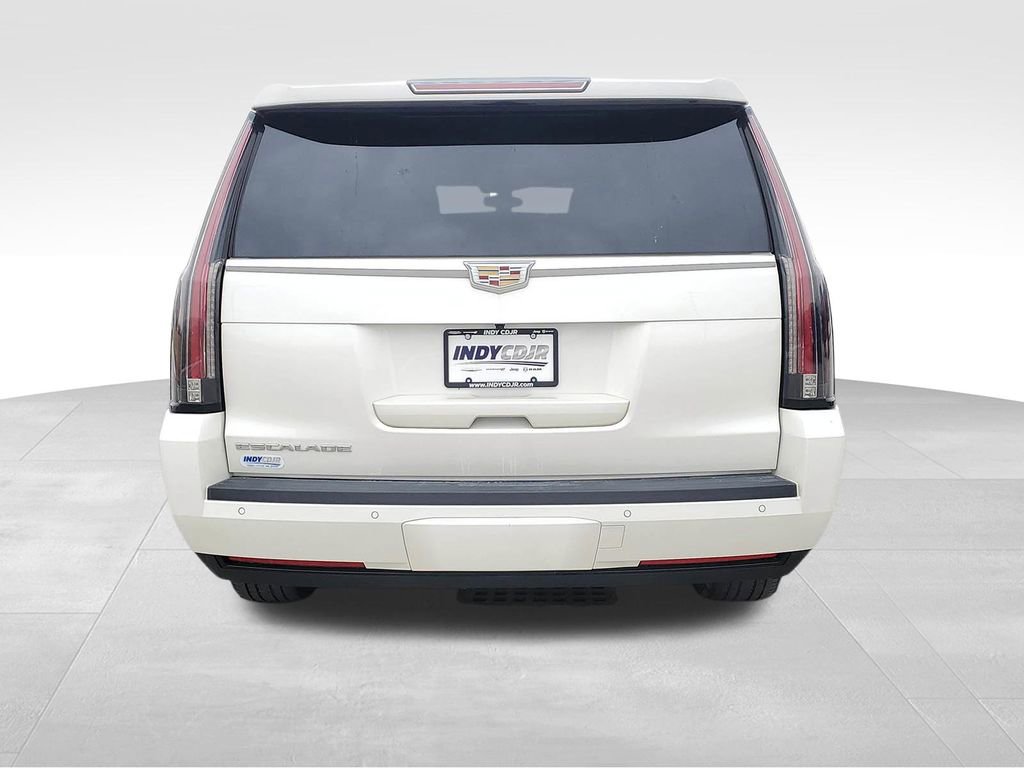 Used 2015 Cadillac Escalade ESV 4WD image 5