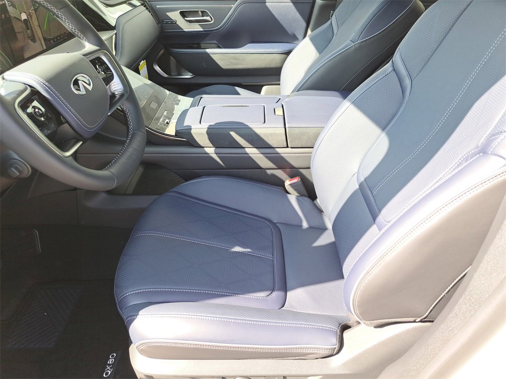 New 2026 INFINITI QX80 4WD w/ Sport Exterior Package image 15