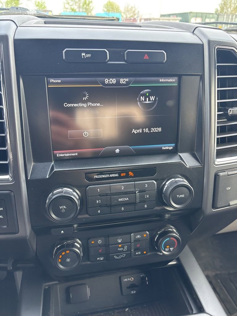 Used 2015 Ford F150 XLT w/ Equipment Group 302A Luxury image 11