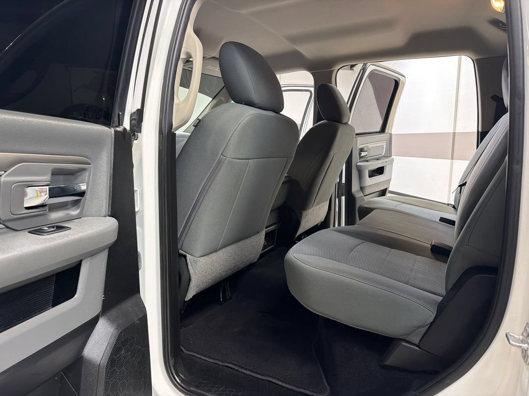 Used 2018 RAM 2500 SLT AWD/4WD image 31