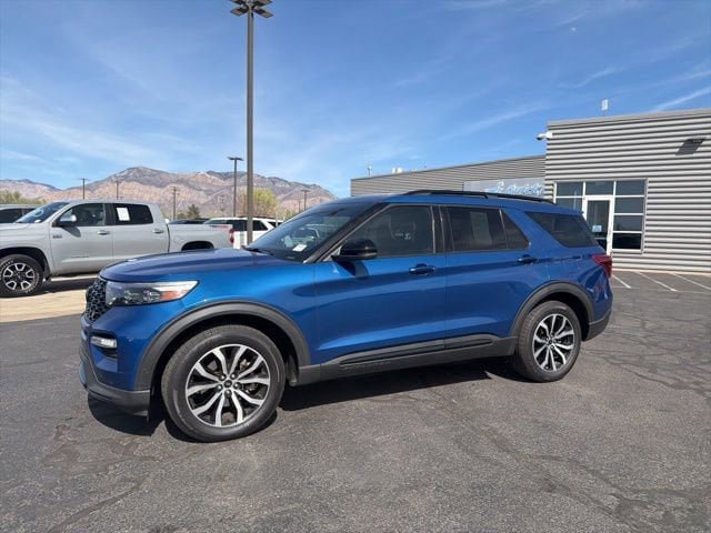 Used 2020 Ford Explorer ST w/ Premium Technology Package AWD/4WD image 14