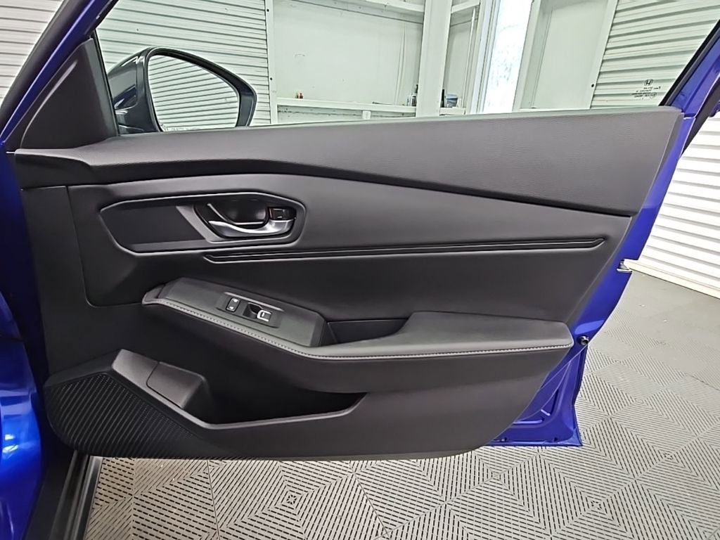 Used 2024 Honda Accord Sport image 40