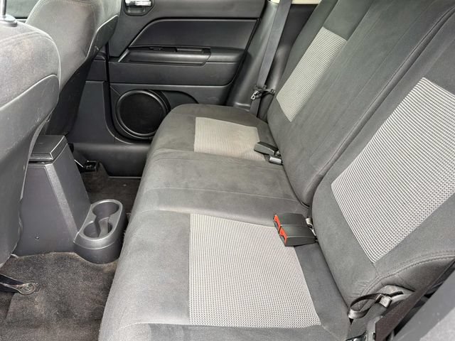 Used 2014 Jeep Patriot Latitude FWD image 17
