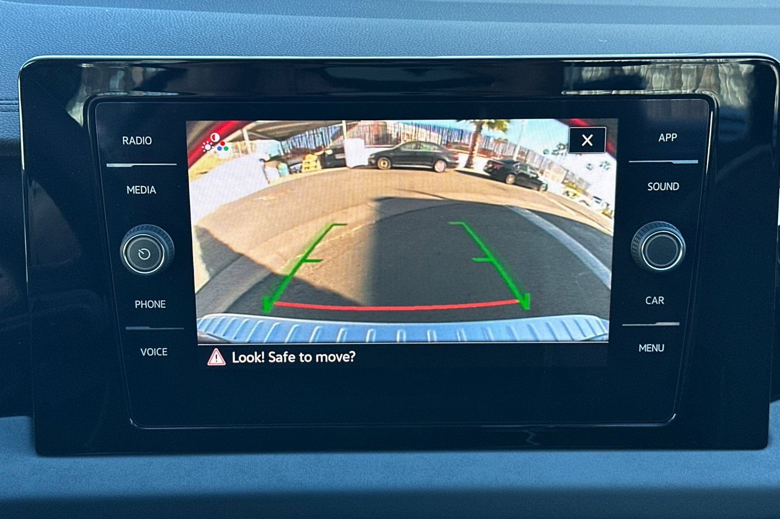 New 2026 Volkswagen Jetta SE FWD image 16