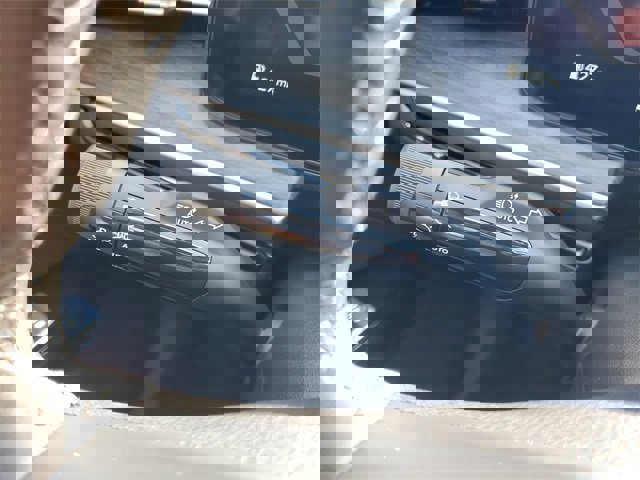 New 2026 Kia K5 EX image 28