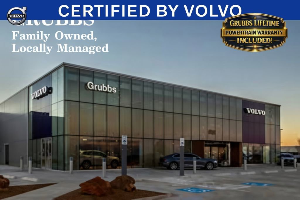 Used 2023 Volvo XC60 T8 Ultimate w/ Climate Package AWD/4WD image 2